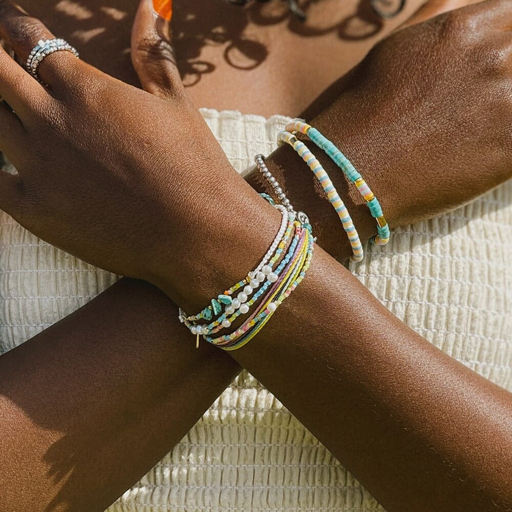 Stage Lights Stretch Bracelet 3 Pack - Image 3