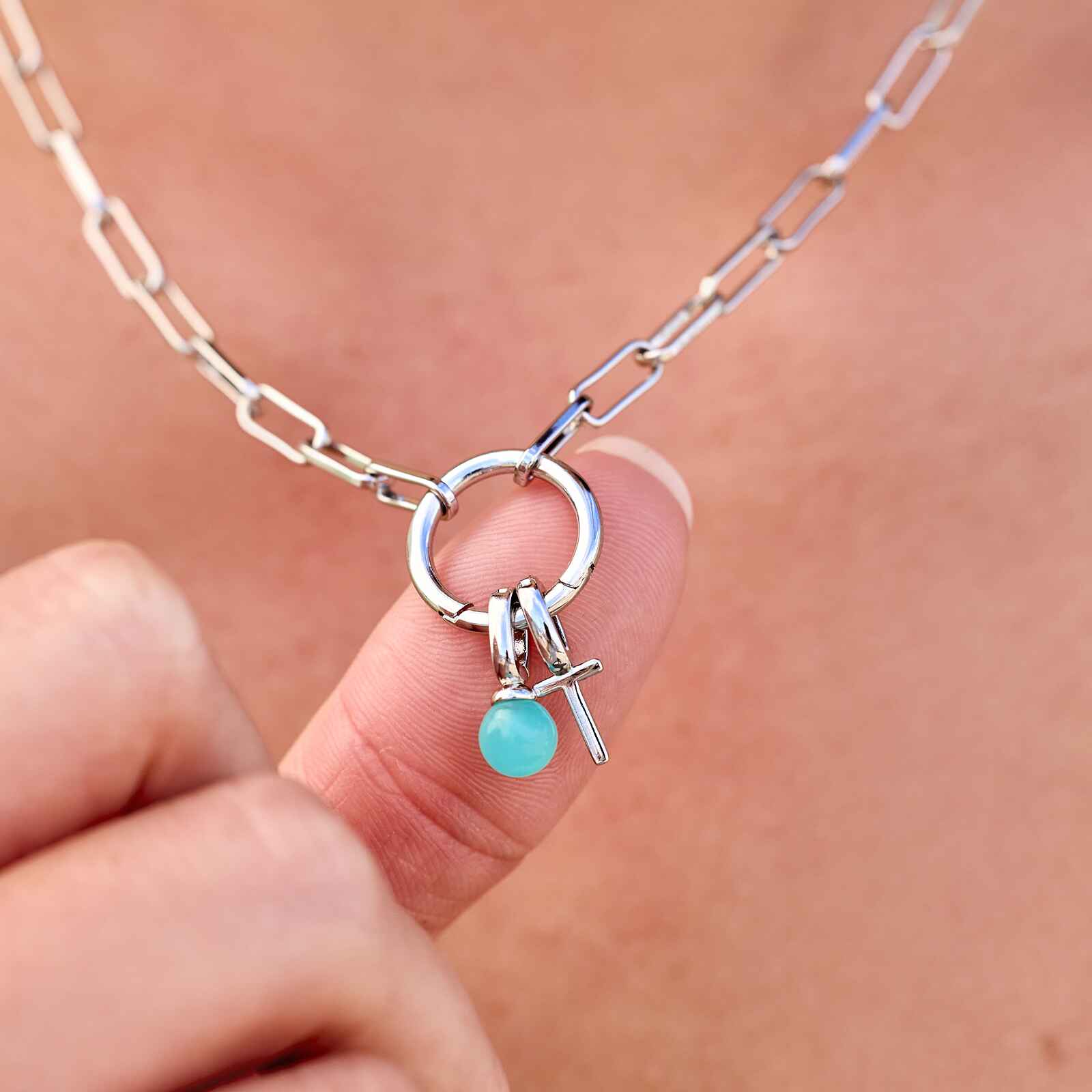 Harper Round Charm Chain Necklace - Image 10